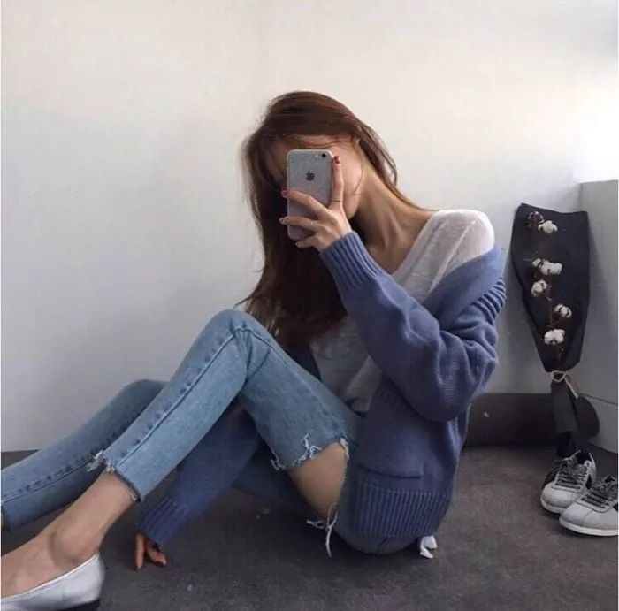 菲律宾总统称燃料告急很可能导致航班停飞 全国已进入能源紧急状态